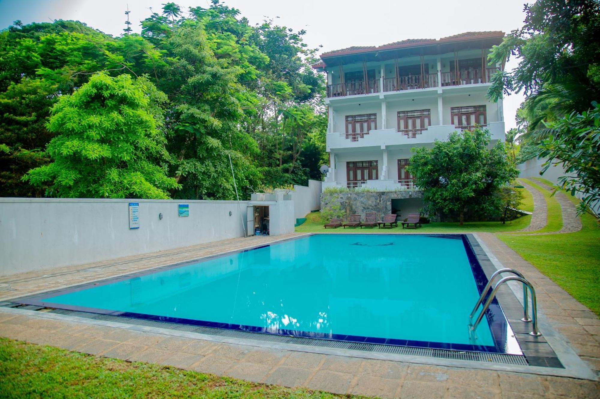 Rockery Villa Ayurveda Bentota Buitenkant foto