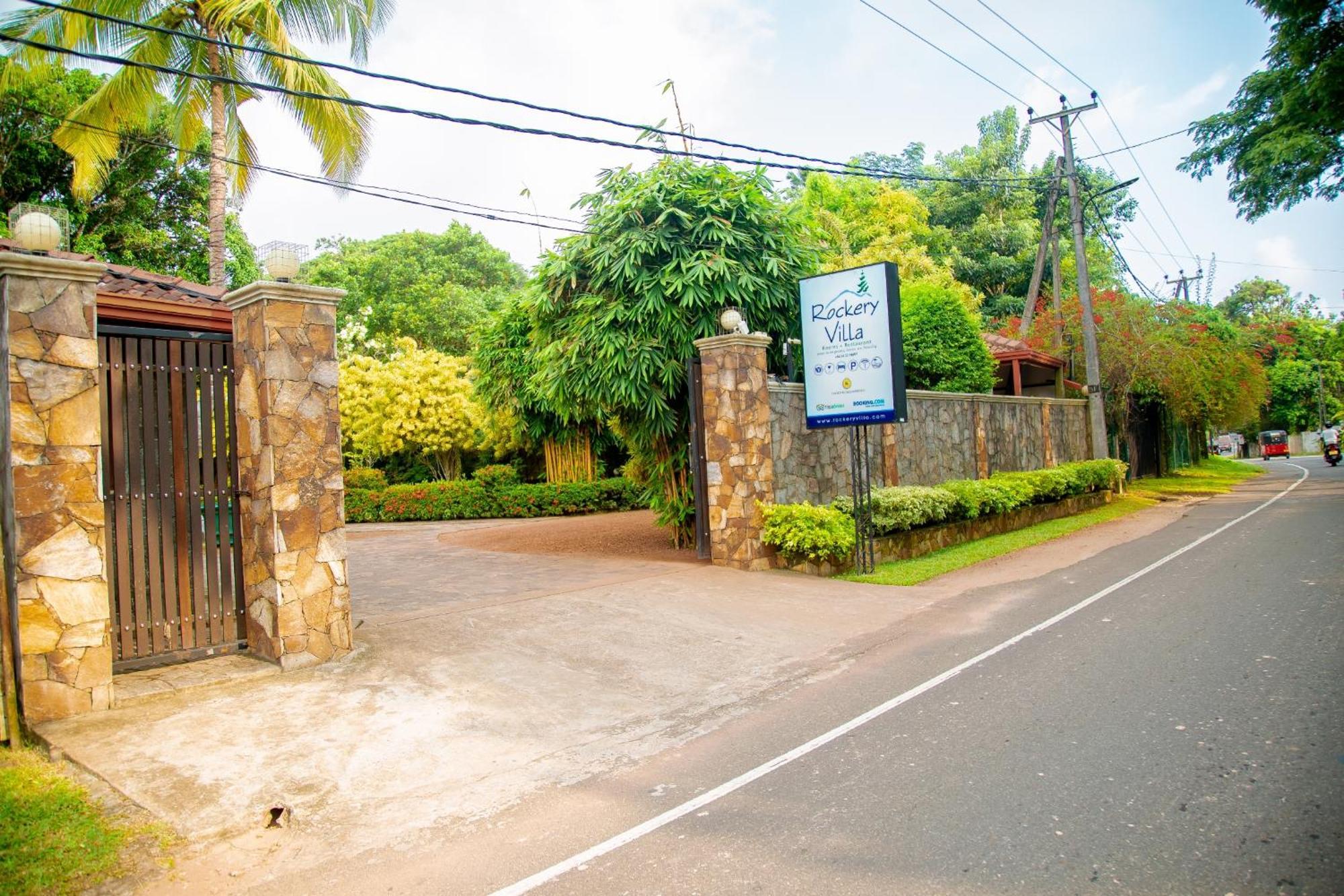Rockery Villa Ayurveda Bentota Buitenkant foto