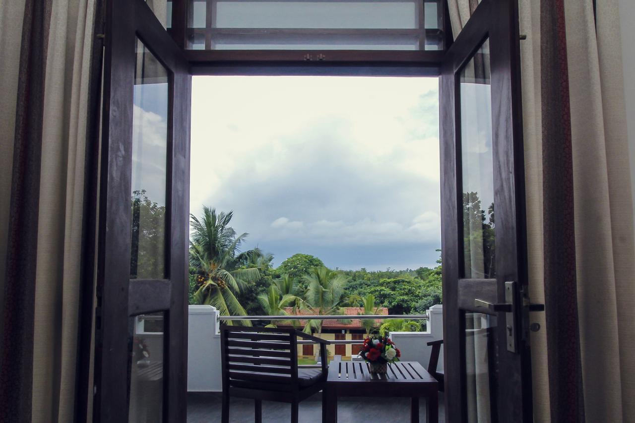Rockery Villa Ayurveda Bentota Buitenkant foto