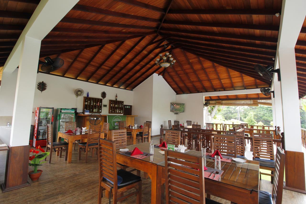 Rockery Villa Ayurveda Bentota Buitenkant foto